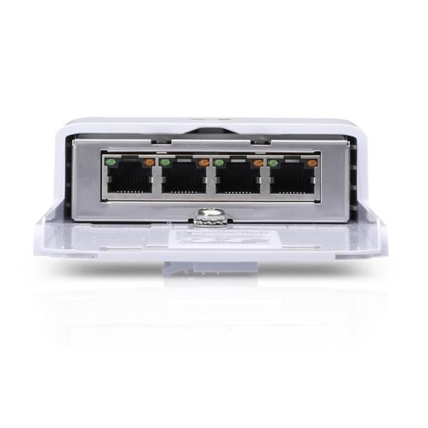 UBNT N-SW Ubiquiti UBNT N-SW NanoSwitch Outdor 4 Port Pasif PoE Switch ürün görseli 3 - wifidepo
